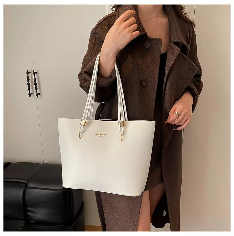 Large Tote Bag for Women – Elegant Minimalist Shoulder Bag for Work