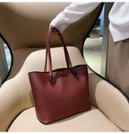 Large Tote Bag for Women – Minimalist Shoulder Bag with Spacious Interior for Everyday Use
