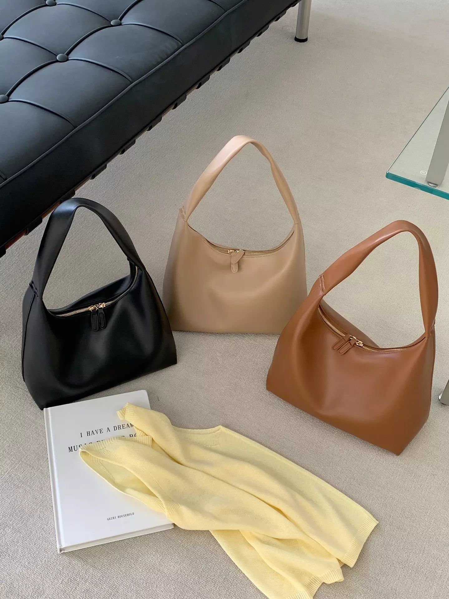 Shoulder Bag for Women – Minimalist Soft PU Leather Hobo Purse with Zipper Closure for Everyday Use