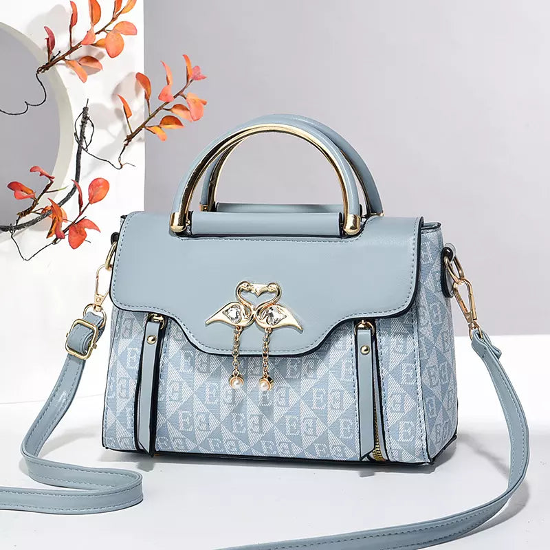 Shoulder Bag for Women with Detachable Crossbody Strap – Elegant Medium Everyday Handbag