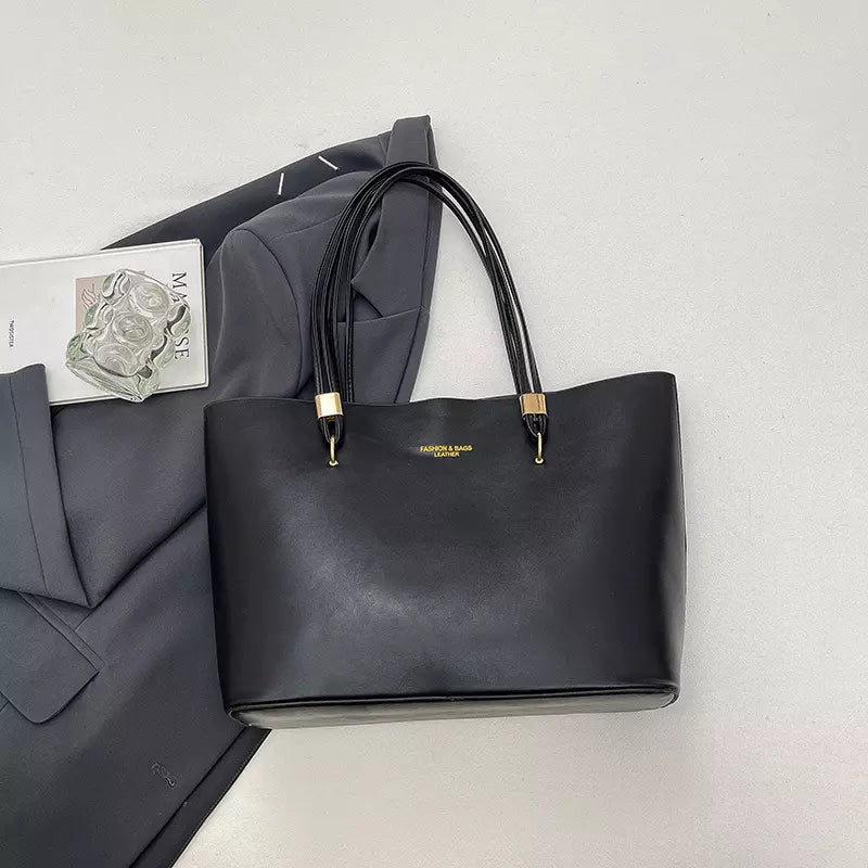 Large Tote Bag for Women – Elegant Minimalist Shoulder Bag for Work