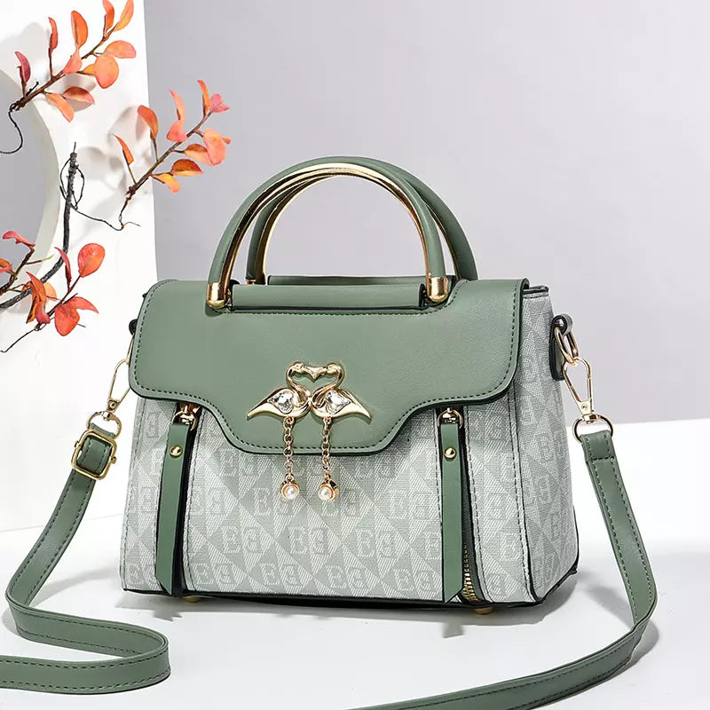 Shoulder Bag for Women with Detachable Crossbody Strap – Elegant Medium Everyday Handbag